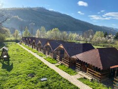 Valea Doftanei, pensiune cu 70 locuri cazare de inchiriat